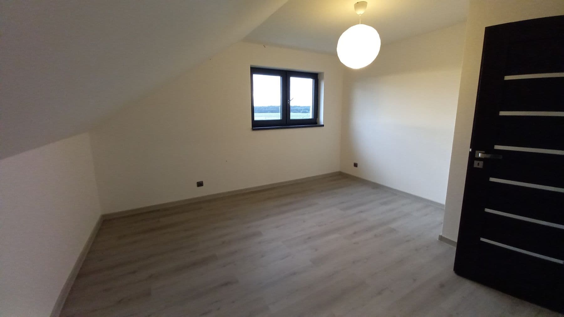 Prenájom domu 117 m², pozemek 431 m², Křenek, Středočeský kraj Prenájom domu 117 m², pozemek 431 m², Křenek, Středočeský kraj