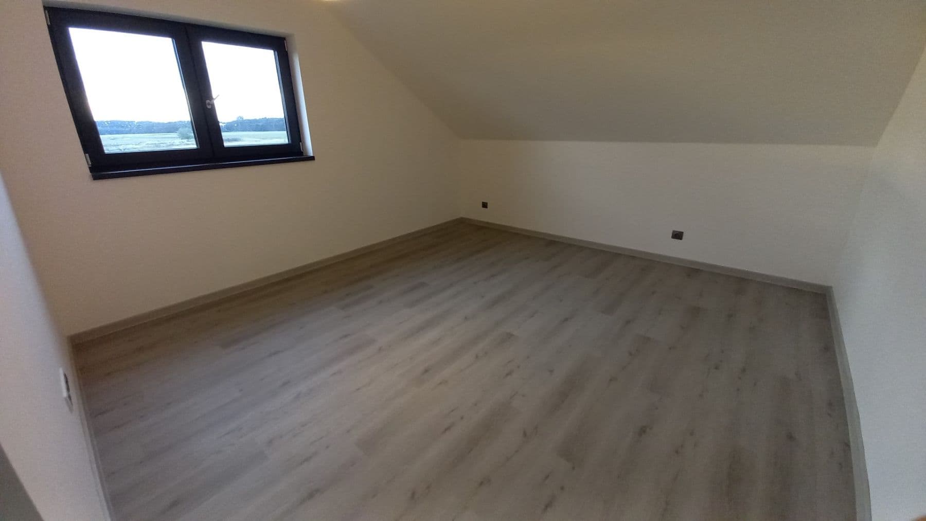 Prenájom domu 117 m², pozemek 431 m², Křenek, Středočeský kraj Prenájom domu 117 m², pozemek 431 m², Křenek, Středočeský kraj