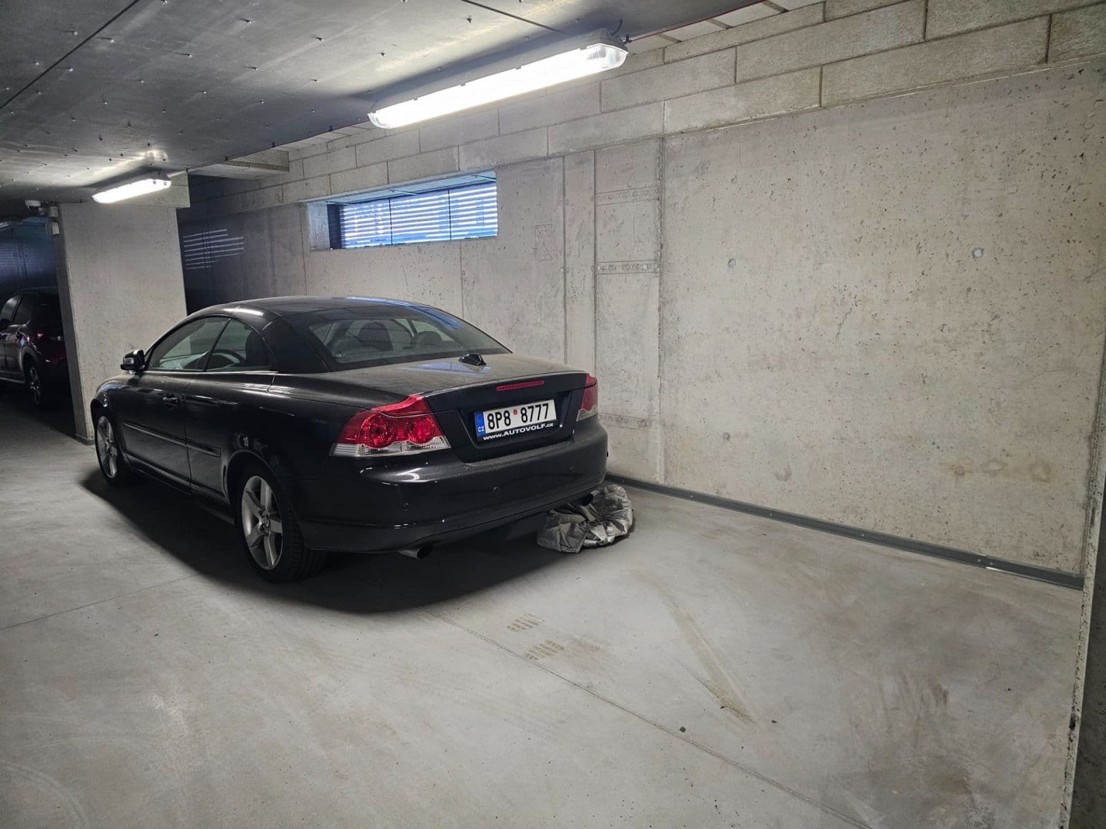 Prenájom garáže 18 m², Sladová, Plzeň, Plzeňský kraj Prenájom garáže 18 m², Sladová, Plzeň, Plzeňský kraj