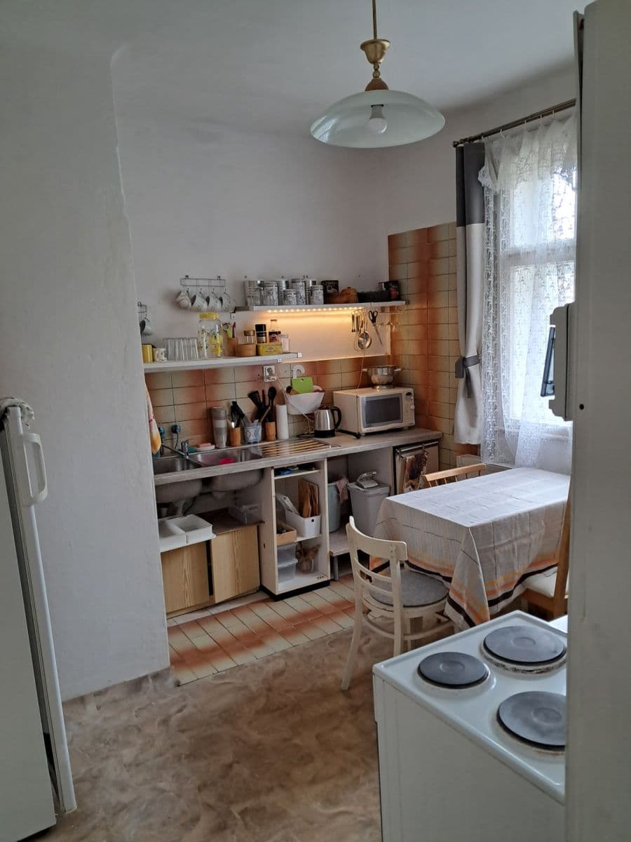 Prenájom bytu 3-izbový 75 m², Klincová, Ružinov, Bratislavský kraj Prenájom bytu 3-izbový 75 m², Klincová, Ružinov, Bratislavský kraj