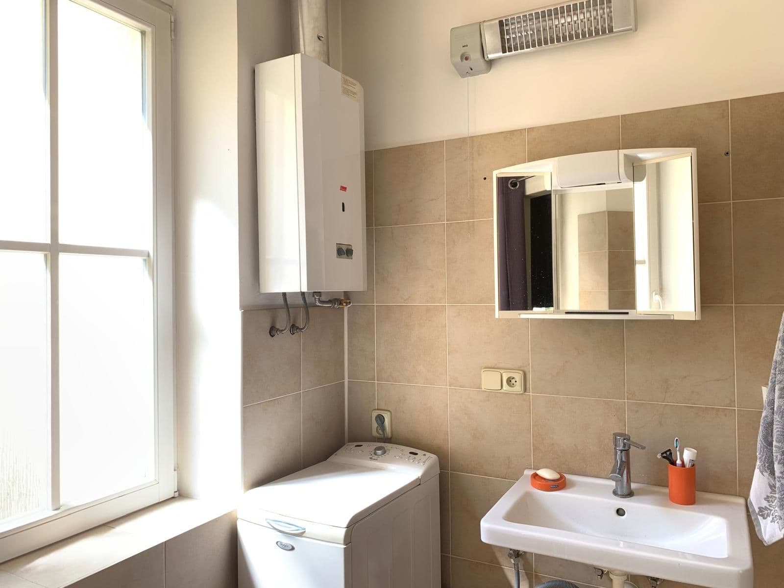 Prenájom bytu 1-izbový 44 m², Domažlická, Praha, Praha Prenájom bytu 1-izbový 44 m², Domažlická, Praha, Praha