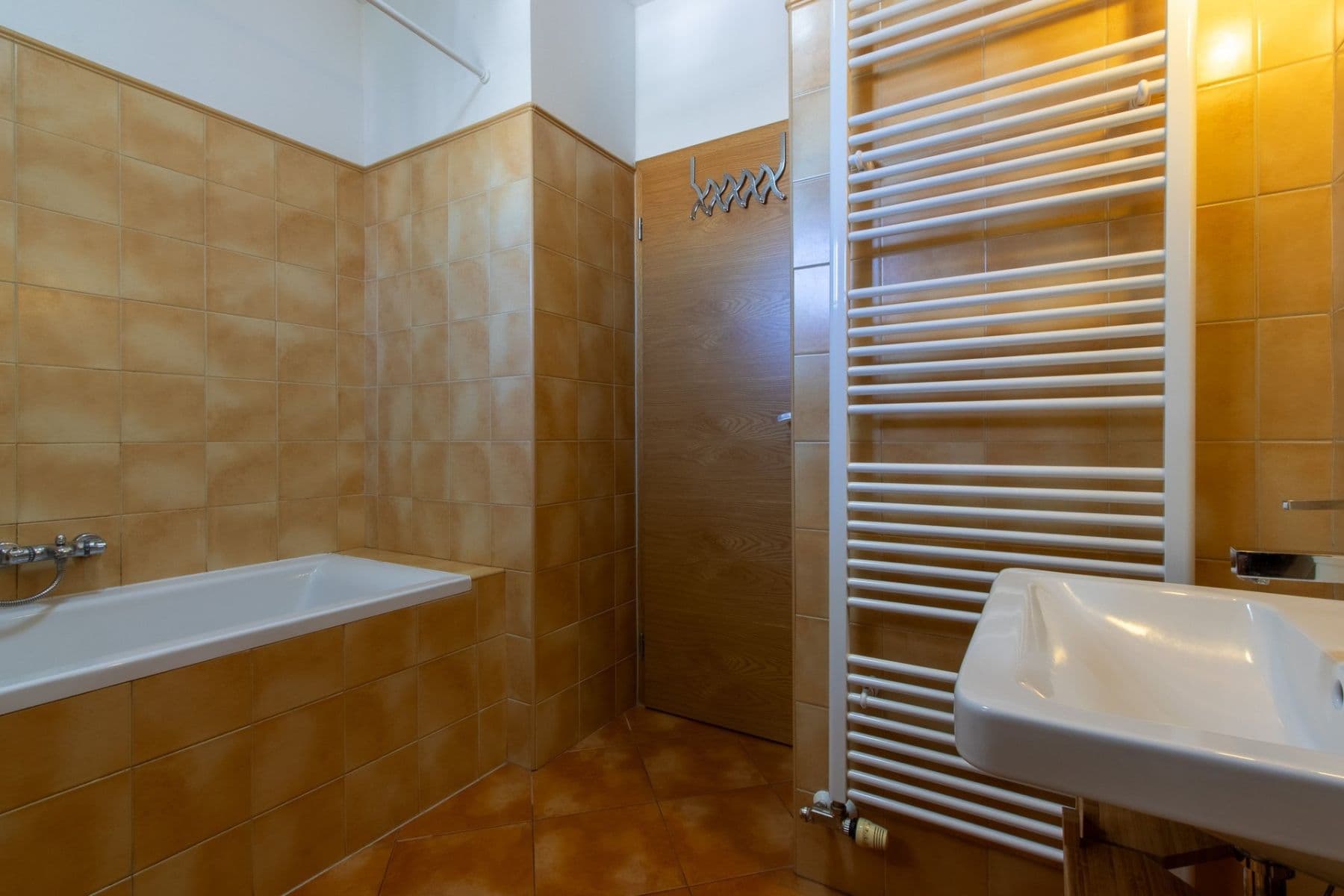 Prenájom bytu 2-izbový 42 m², Drahobejlova, Praha, Praha Prenájom bytu 2-izbový 42 m², Drahobejlova, Praha, Praha