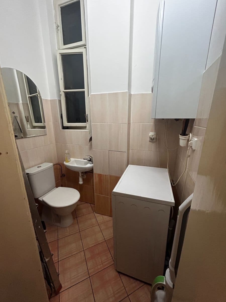 Prenájom domu 81 m², pozemek 150 m², Grafická, Praha, Praha Prenájom domu 81 m², pozemek 150 m², Grafická, Praha, Praha