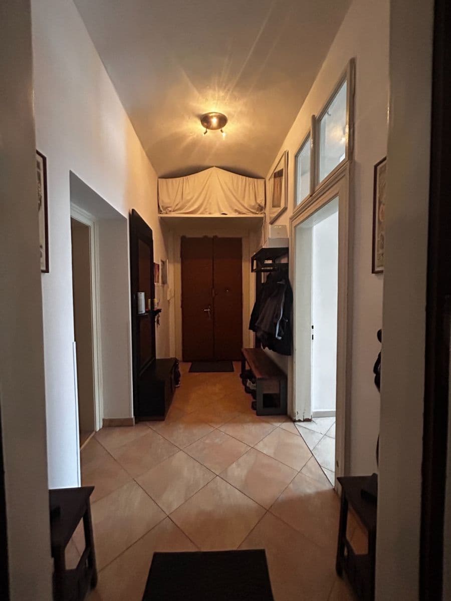Prenájom domu 81 m², pozemek 150 m², Grafická, Praha, Praha Prenájom domu 81 m², pozemek 150 m², Grafická, Praha, Praha
