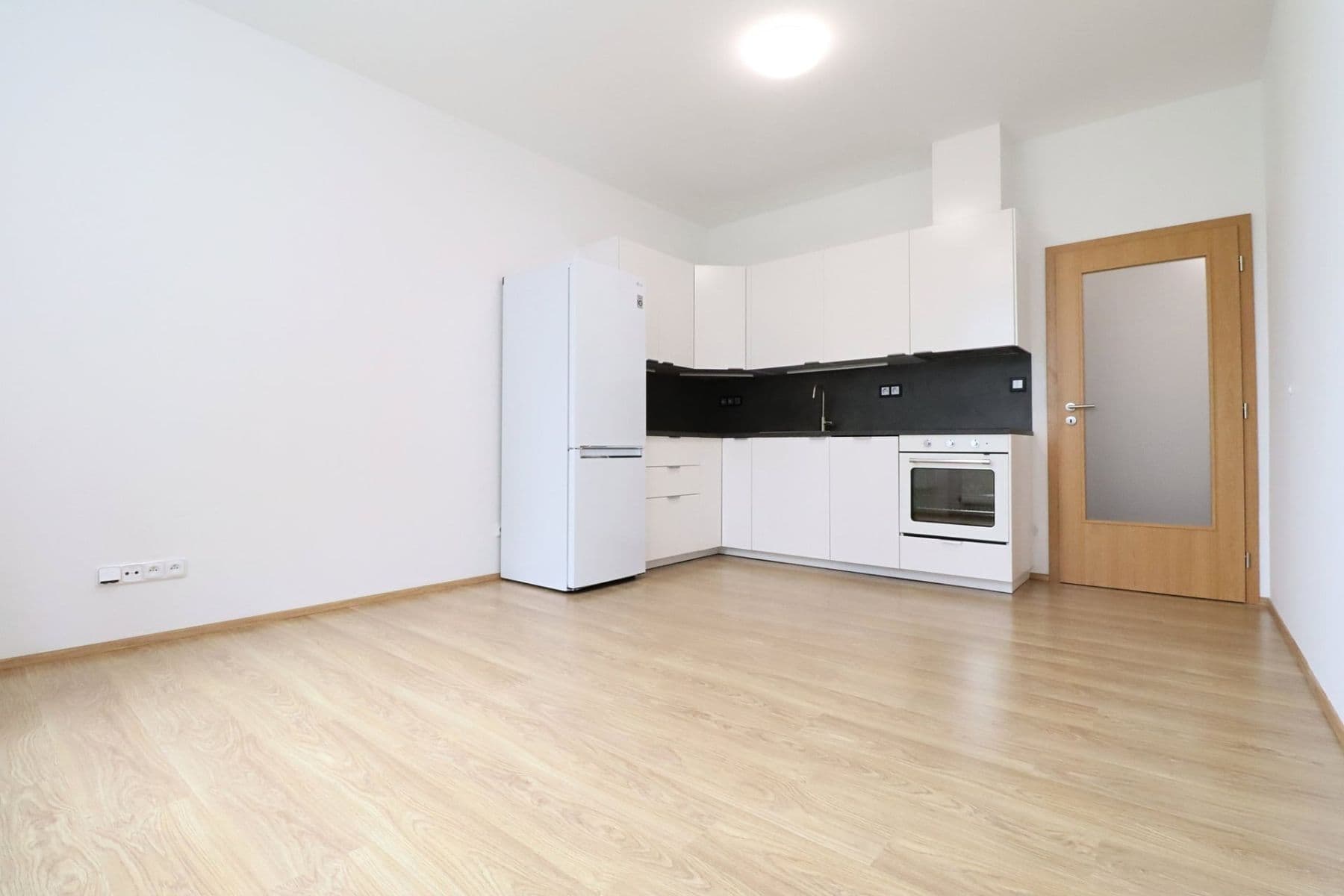 Prenájom bytu 2-izbový 43 m², V závětří, Praha, Praha Prenájom bytu 2-izbový 43 m², V závětří, Praha, Praha