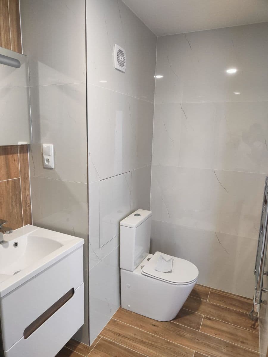 Prenájom bytu 3-izbový 75 m², Čs. armády, Kladno, Středočeský kraj Prenájom bytu 3-izbový 75 m², Čs. armády, Kladno, Středočeský kraj