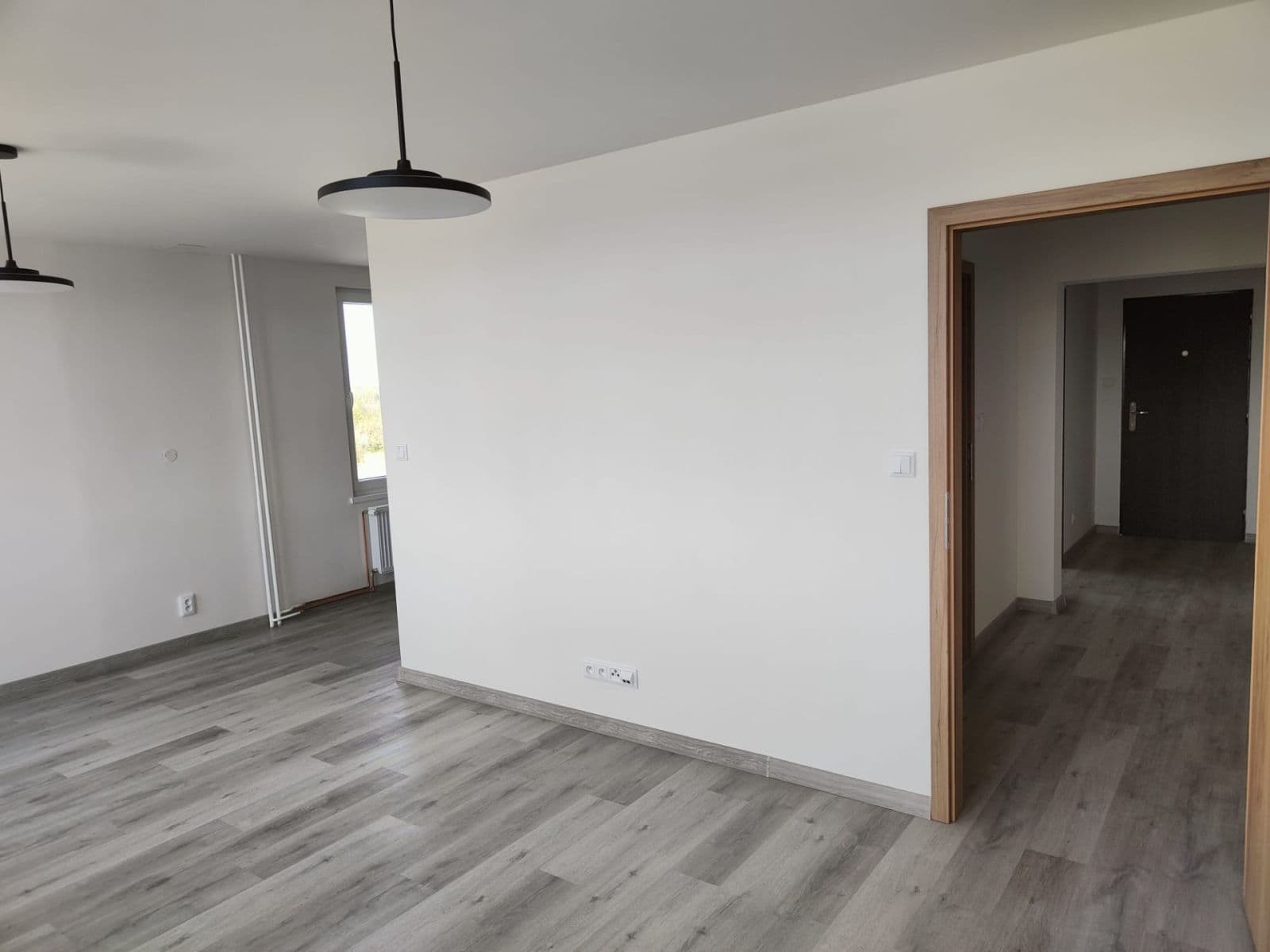 Prenájom bytu 3-izbový 75 m², Čs. armády, Kladno, Středočeský kraj Prenájom bytu 3-izbový 75 m², Čs. armády, Kladno, Středočeský kraj
