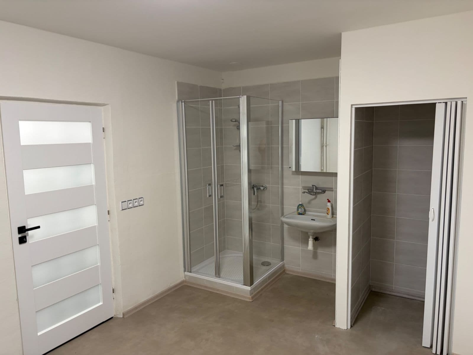 Prenájom bytu 1-izbový 30 m², Šmejkalova, Brno, Jihomoravský kraj Prenájom bytu 1-izbový 30 m², Šmejkalova, Brno, Jihomoravský kraj