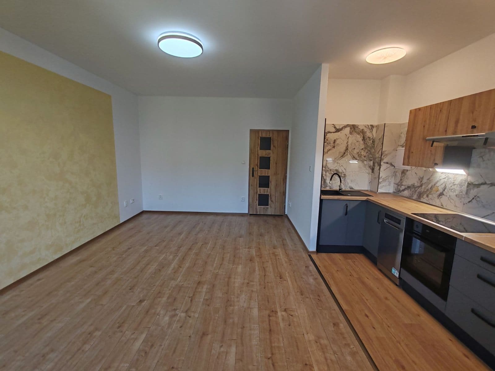 Prenájom bytu 1-izbový 35 m², Vršovická, Praha, Praha Prenájom bytu 1-izbový 35 m², Vršovická, Praha, Praha