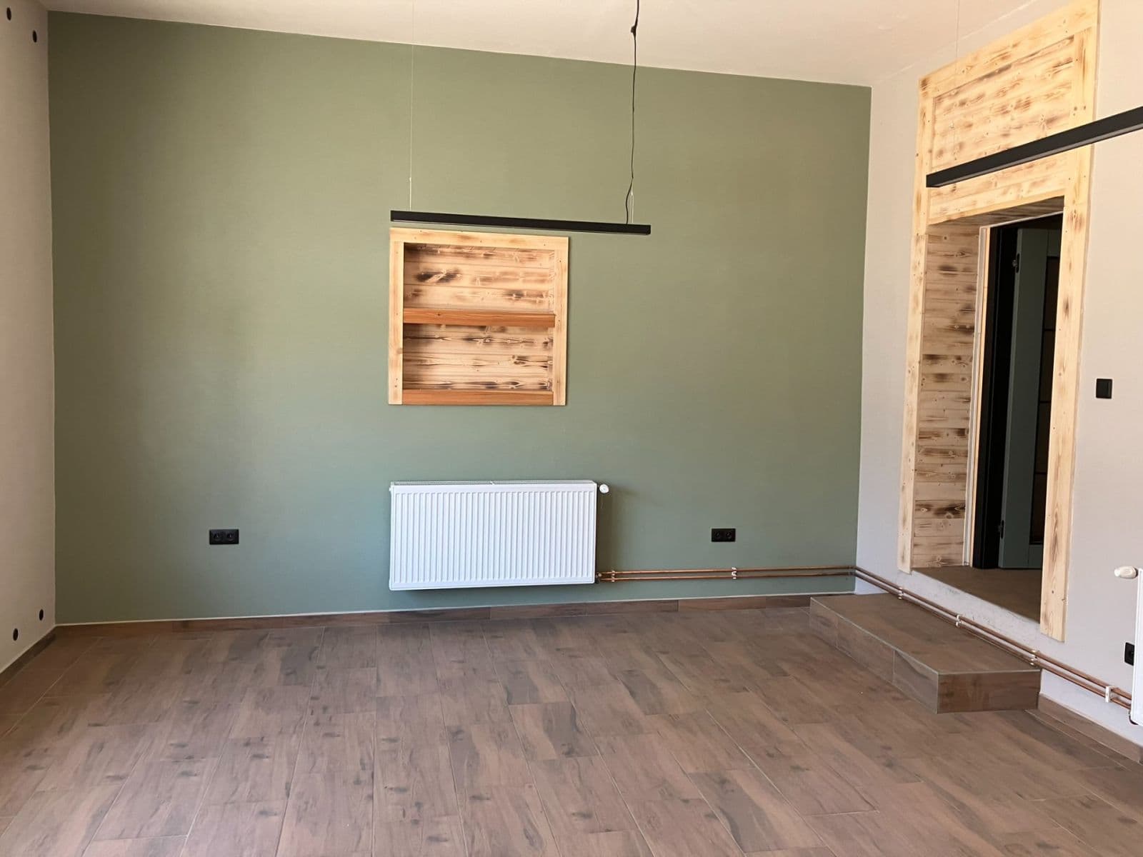 Prenájom nebytového priestoru 191 m², Spojených národů, Dvůr Králové nad Labem, Královéhradecký kraj Prenájom nebytového priestoru 191 m², Spojených národů, Dvůr Králové nad Labem, Královéhradecký kraj