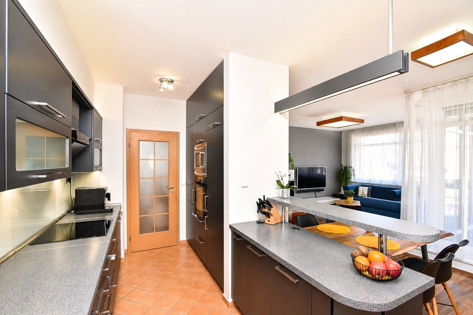 Prenájom bytu 3-izbový 85 m², Nad Okrouhlíkem, Praha, Praha Prenájom bytu 3-izbový 85 m², Nad Okrouhlíkem, Praha, Praha
