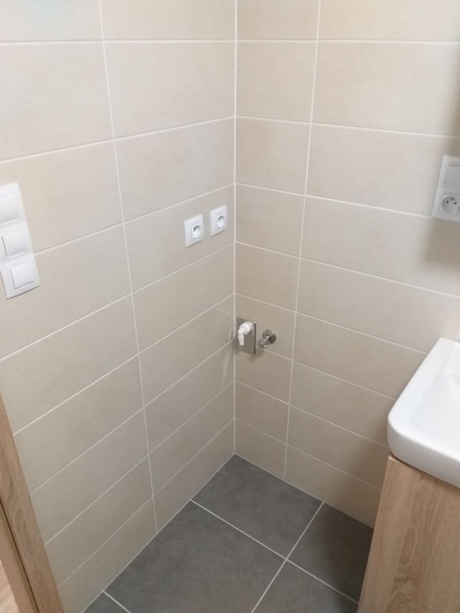 Prenájom bytu 1-izbový 36 m², Přadlácká, Brno, Jihomoravský kraj Prenájom bytu 1-izbový 36 m², Přadlácká, Brno, Jihomoravský kraj