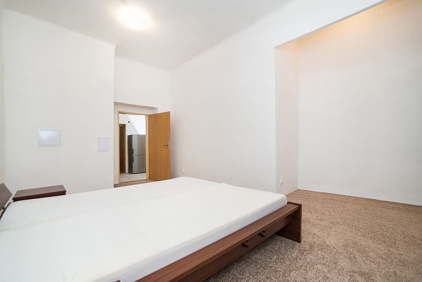 Prenájom bytu 3-izbový 90 m², Sudoměřská, Praha, Praha Prenájom bytu 3-izbový 90 m², Sudoměřská, Praha, Praha