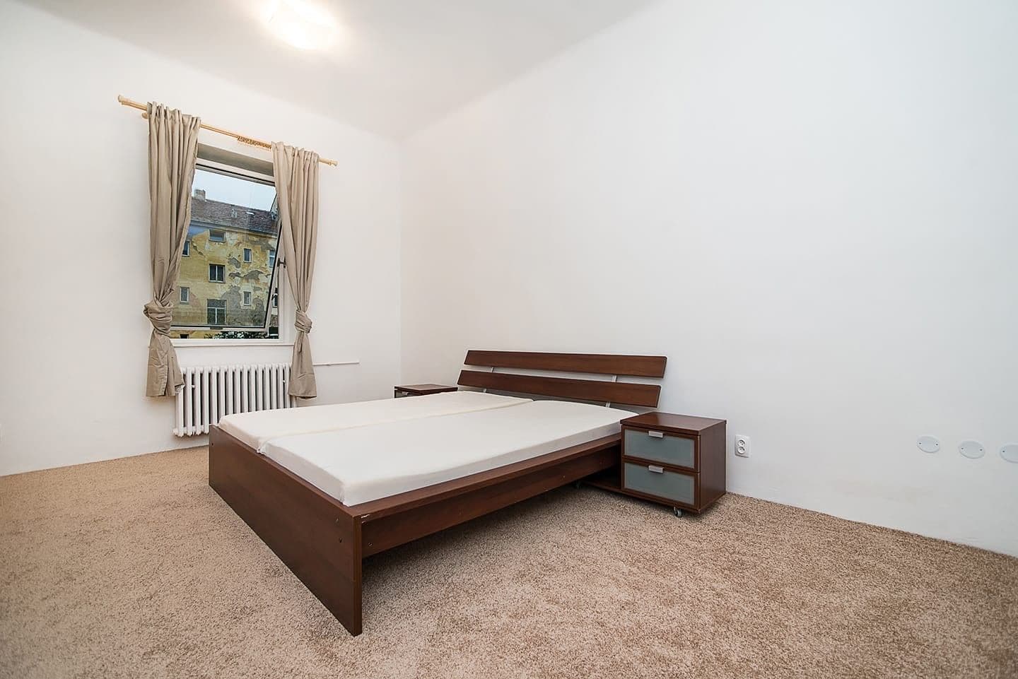 Prenájom bytu 3-izbový 90 m², Sudoměřská, Praha, Praha Prenájom bytu 3-izbový 90 m², Sudoměřská, Praha, Praha