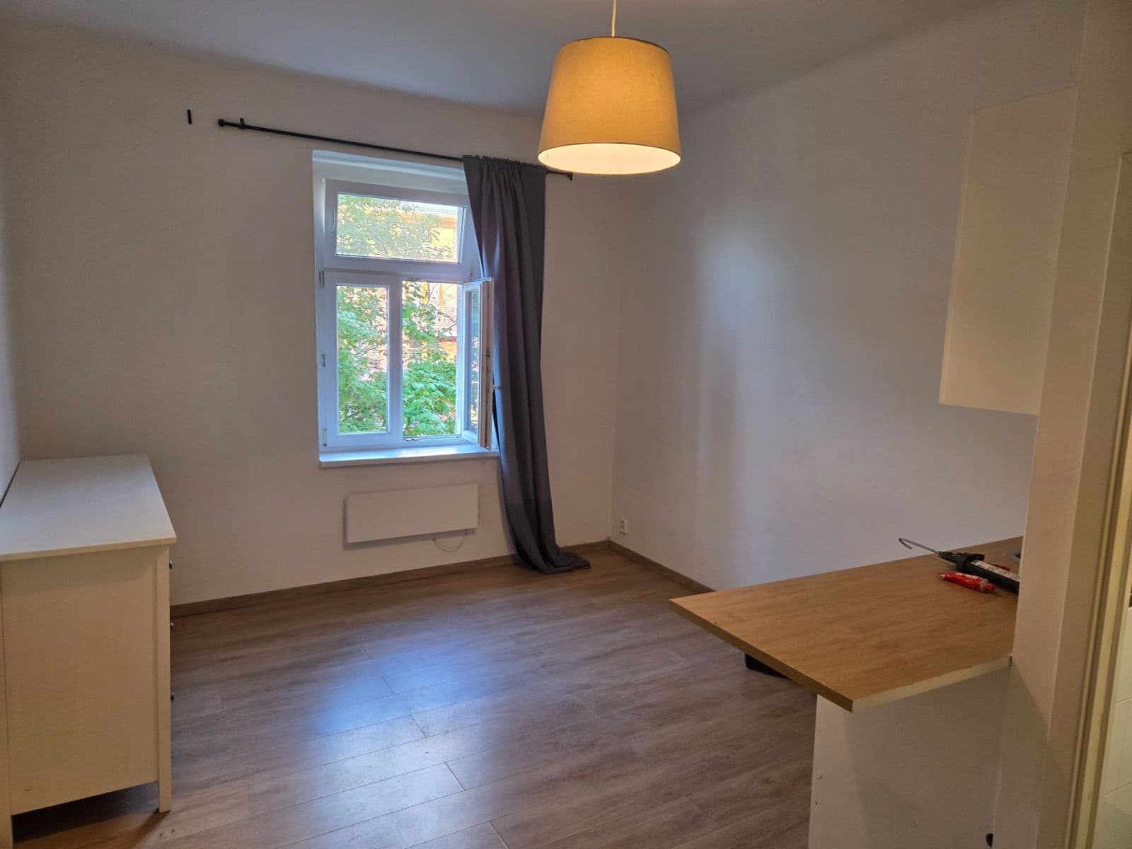 Prenájom bytu Garsoniéra 18 m², Zúžená, Praha, Praha Prenájom bytu Garsoniéra 18 m², Zúžená, Praha, Praha