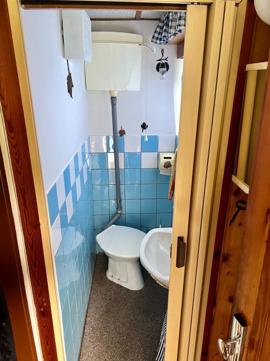 Predaj rekreačného objektu 450 m², pozemek 50 m², Dědkův mlýn, Unhošť, Středočeský kraj Predaj rekreačného objektu 450 m², pozemek 50 m², Dědkův mlýn, Unhošť, Středočeský kraj