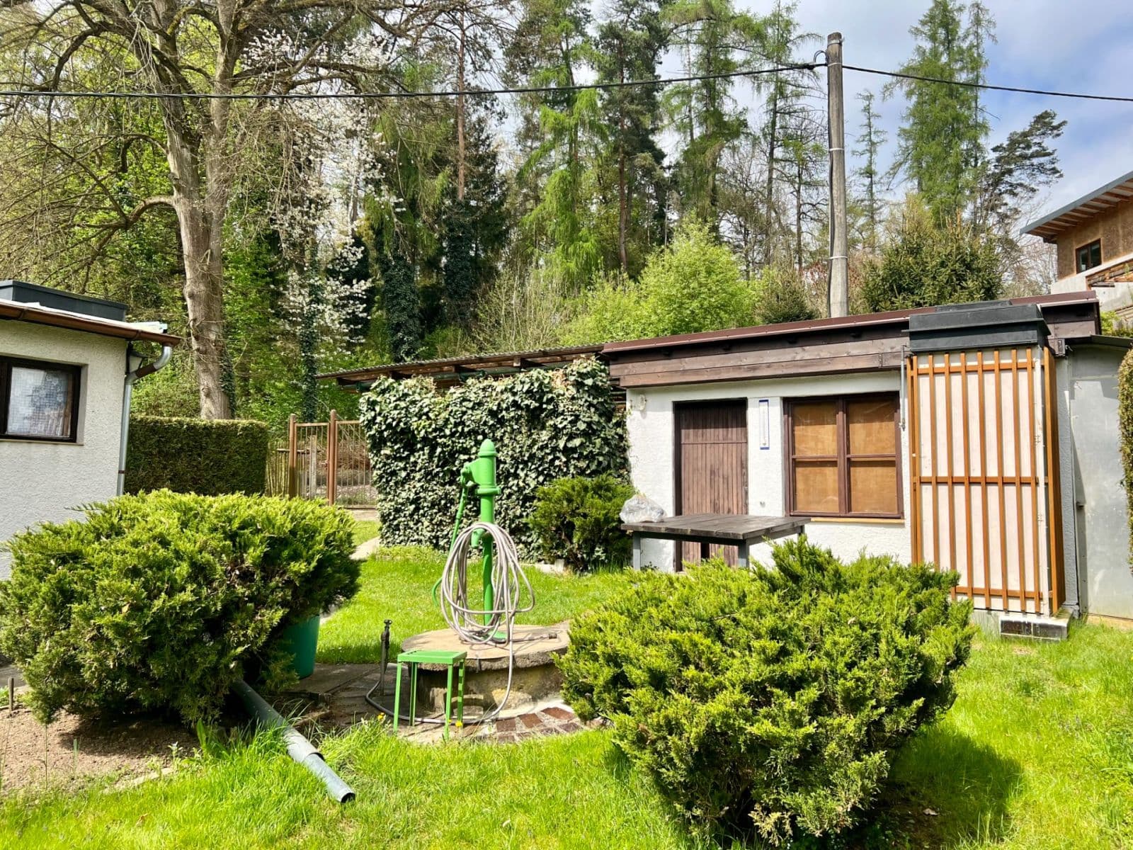 Predaj rekreačného objektu 450 m², pozemek 50 m², Dědkův mlýn, Unhošť, Středočeský kraj Predaj rekreačného objektu 450 m², pozemek 50 m², Dědkův mlýn, Unhošť, Středočeský kraj