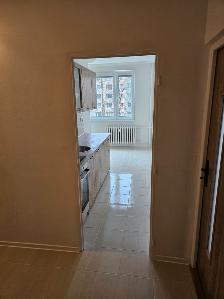 Prenájom bytu 2-izbový 65 m², Soukenická, Liberec, Liberecký kraj Prenájom bytu 2-izbový 65 m², Soukenická, Liberec, Liberecký kraj