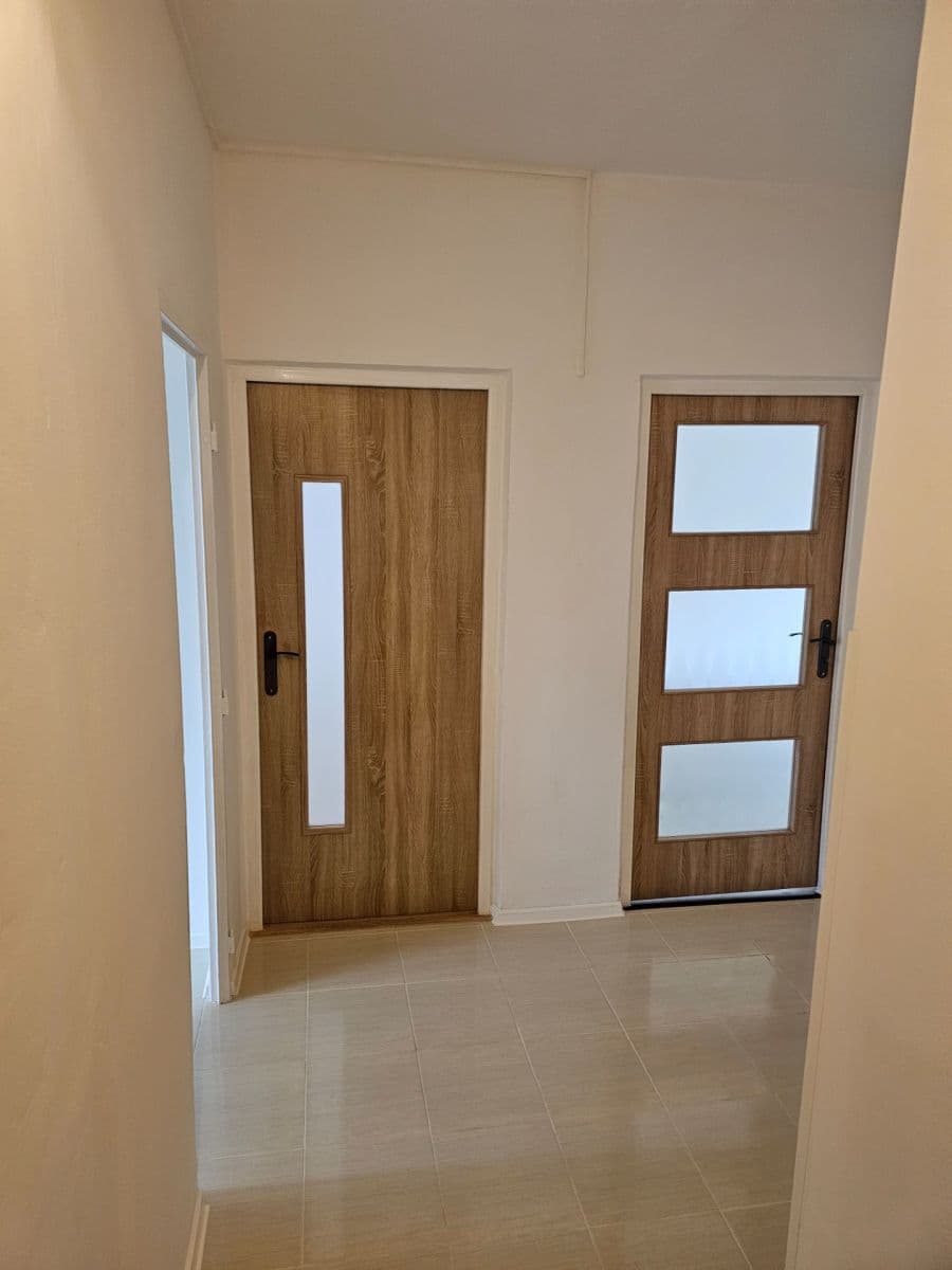 Prenájom bytu 2-izbový 65 m², Soukenická, Liberec, Liberecký kraj Prenájom bytu 2-izbový 65 m², Soukenická, Liberec, Liberecký kraj