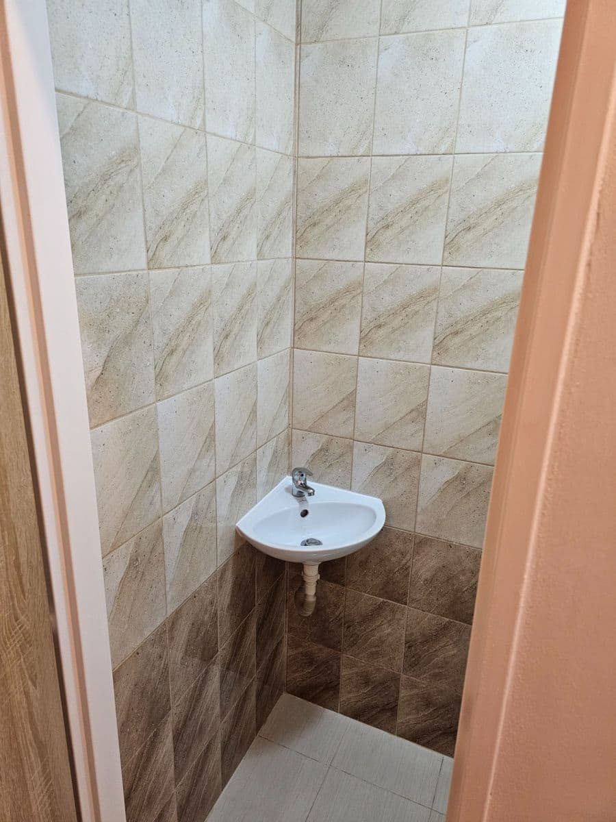 Prenájom bytu 2-izbový 65 m², Soukenická, Liberec, Liberecký kraj Prenájom bytu 2-izbový 65 m², Soukenická, Liberec, Liberecký kraj