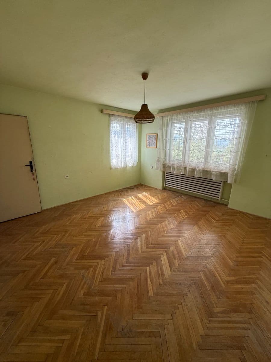 Predaj domu 233 m², pozemek 1.194 m², Lesní, Kroměříž, Zlínský kraj Predaj domu 233 m², pozemek 1.194 m², Lesní, Kroměříž, Zlínský kraj