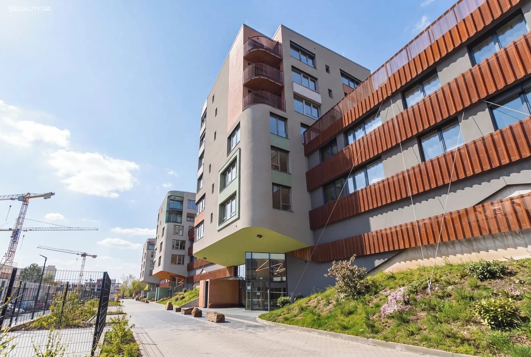 Prenájom bytu 1-izbový 33 m², U Komína, Praha, Praha Prenájom bytu 1-izbový 33 m², U Komína, Praha, Praha