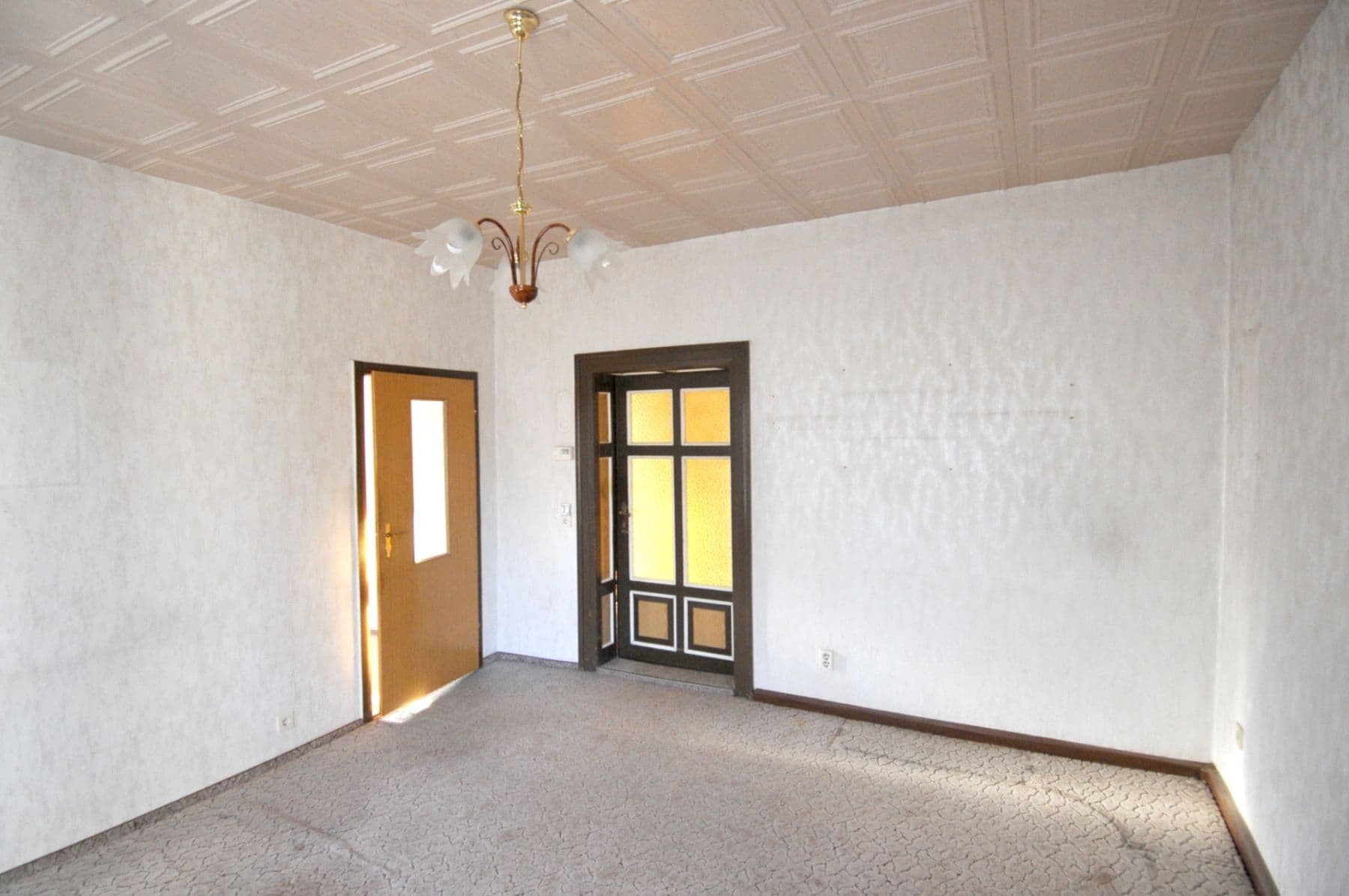 Predaj domu 200 m², pozemek 1.623 m², Hauptstraße, Oderwitz, Sasko Predaj domu 200 m², pozemek 1.623 m², Hauptstraße, Oderwitz, Sasko