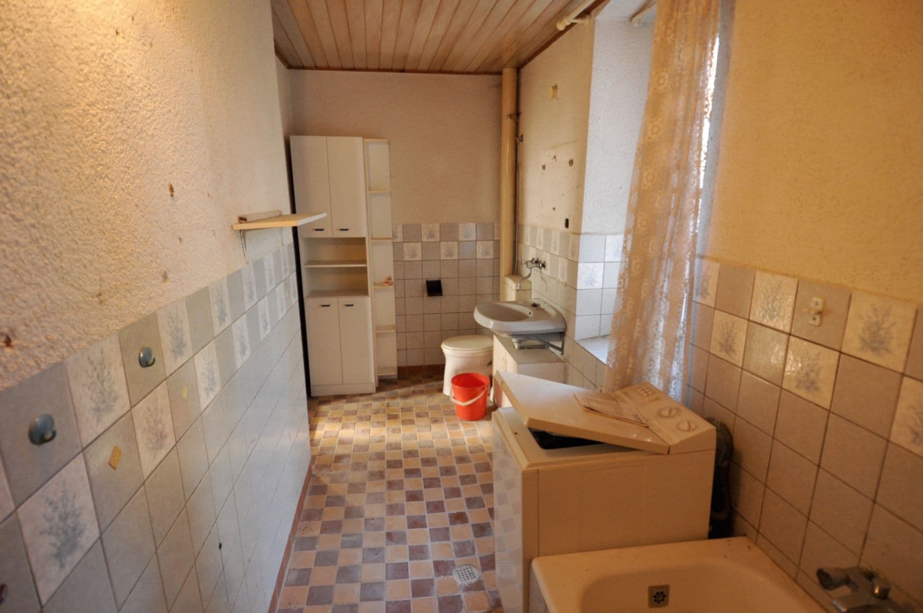 Predaj domu 200 m², pozemek 1.623 m², Hauptstraße, Oderwitz, Sasko Predaj domu 200 m², pozemek 1.623 m², Hauptstraße, Oderwitz, Sasko