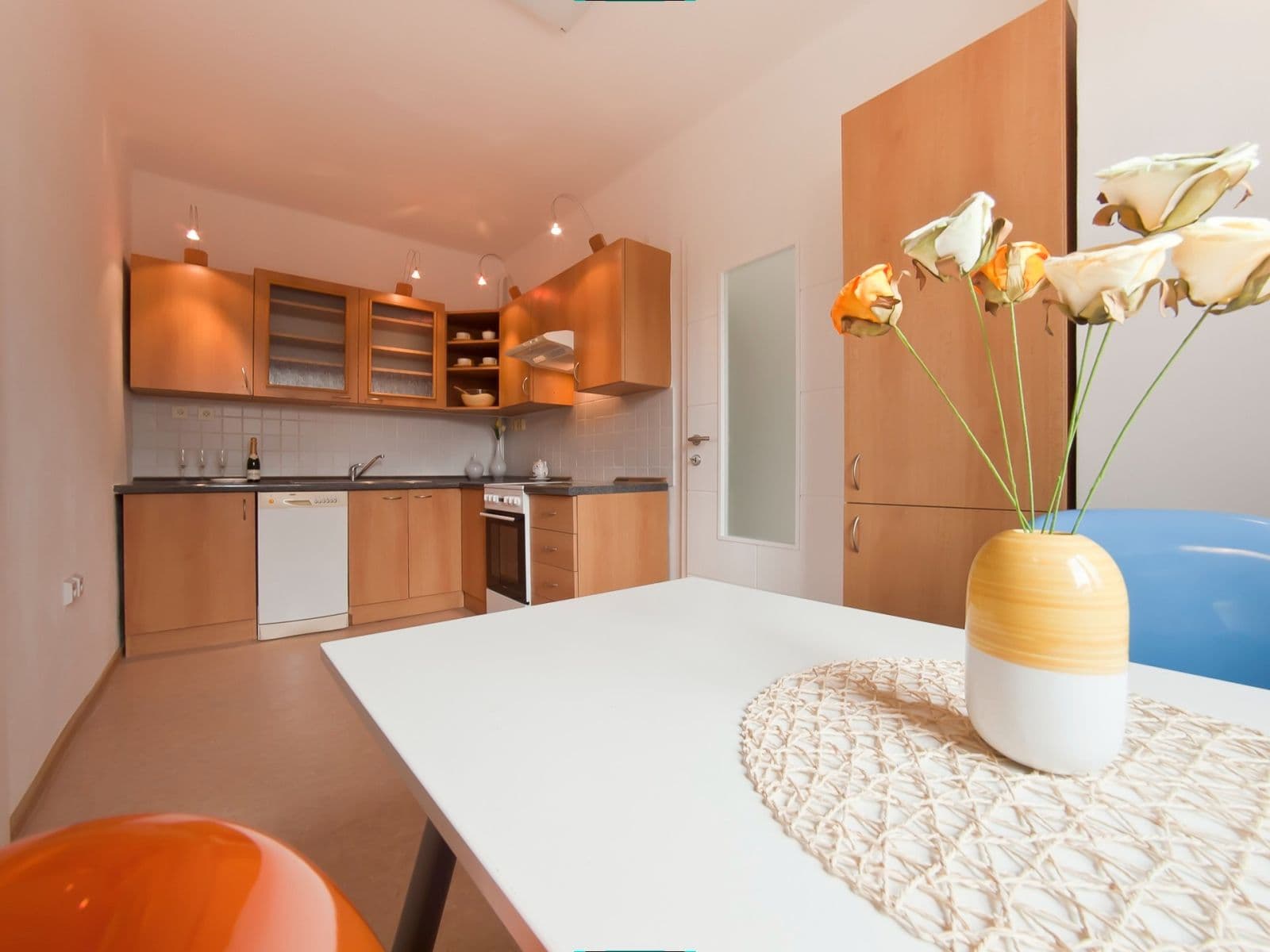 Prenájom bytu 1-izbový 44 m², Jarošova, Znojmo, Jihomoravský kraj Prenájom bytu 1-izbový 44 m², Jarošova, Znojmo, Jihomoravský kraj