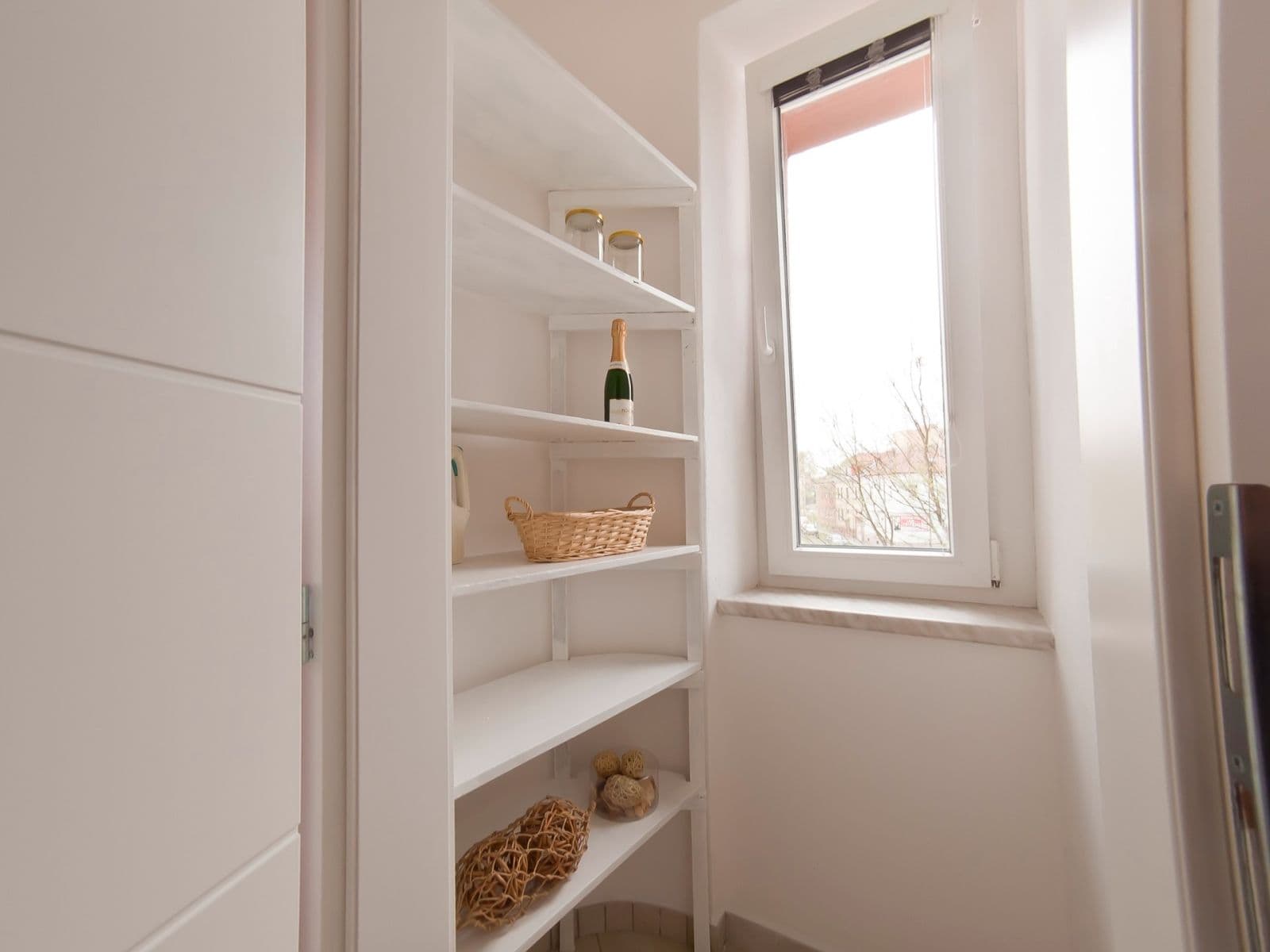 Prenájom bytu 1-izbový 44 m², Jarošova, Znojmo, Jihomoravský kraj Prenájom bytu 1-izbový 44 m², Jarošova, Znojmo, Jihomoravský kraj
