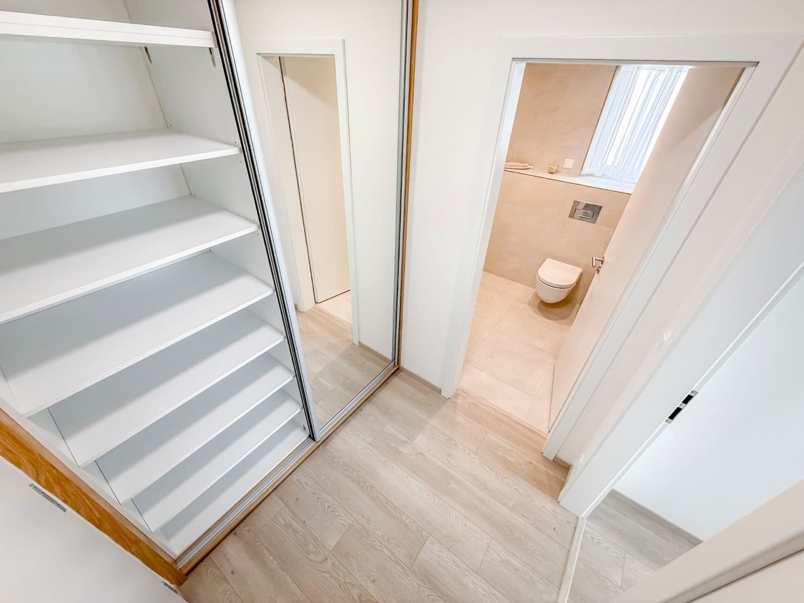 Prenájom bytu 1-izbový 39 m², Bukačova, Praha, Praha Prenájom bytu 1-izbový 39 m², Bukačova, Praha, Praha