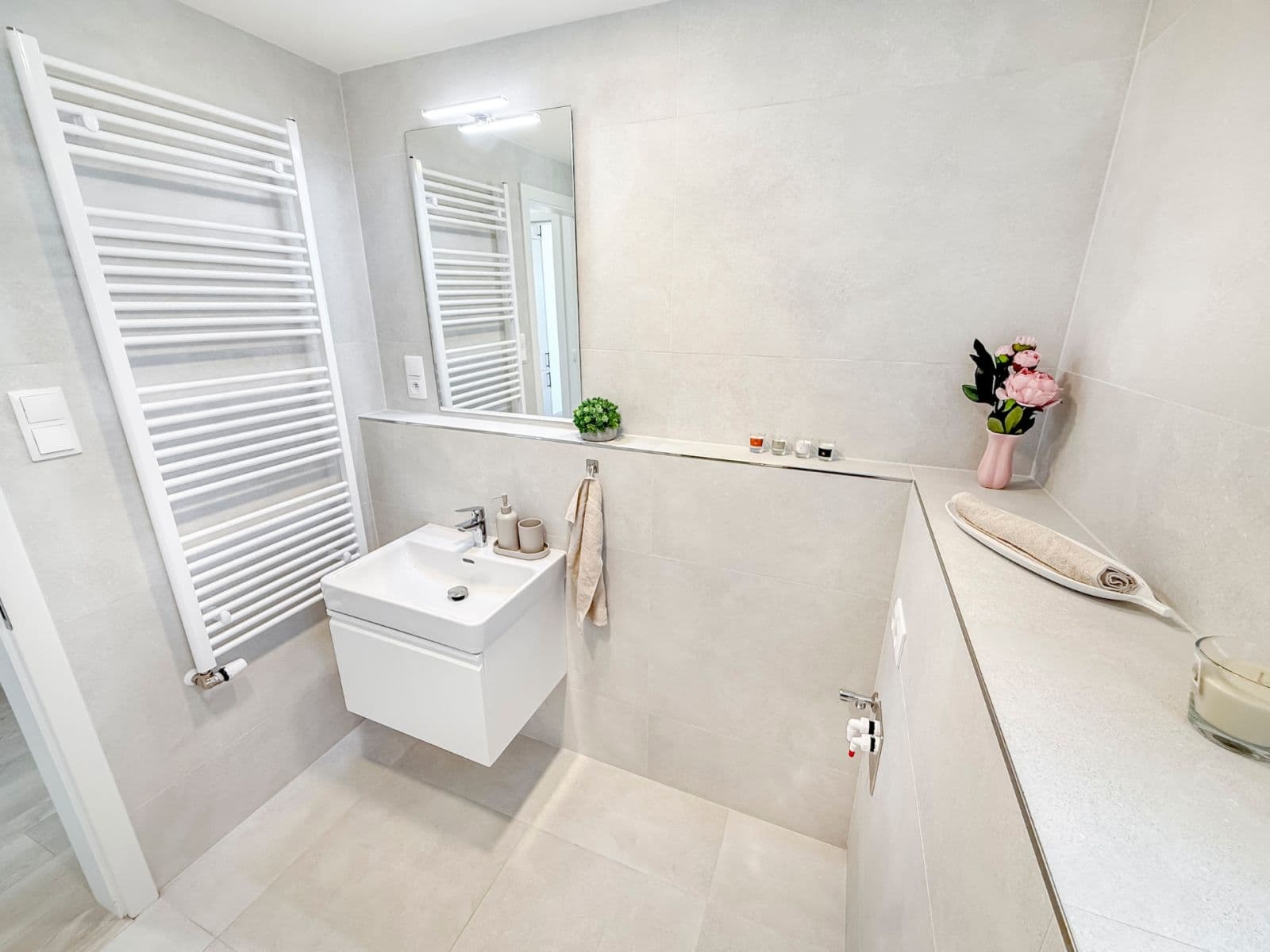 Prenájom bytu 1-izbový 39 m², Bukačova, Praha, Praha Prenájom bytu 1-izbový 39 m², Bukačova, Praha, Praha