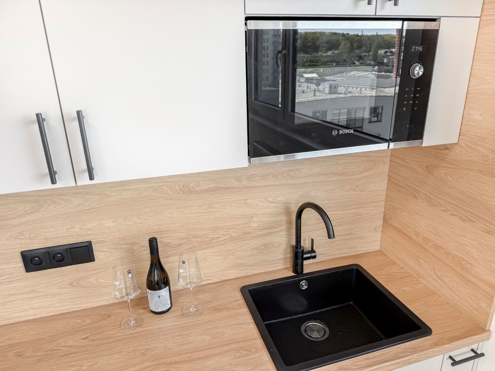 Prenájom bytu 1-izbový 39 m², Bukačova, Praha, Praha Prenájom bytu 1-izbový 39 m², Bukačova, Praha, Praha