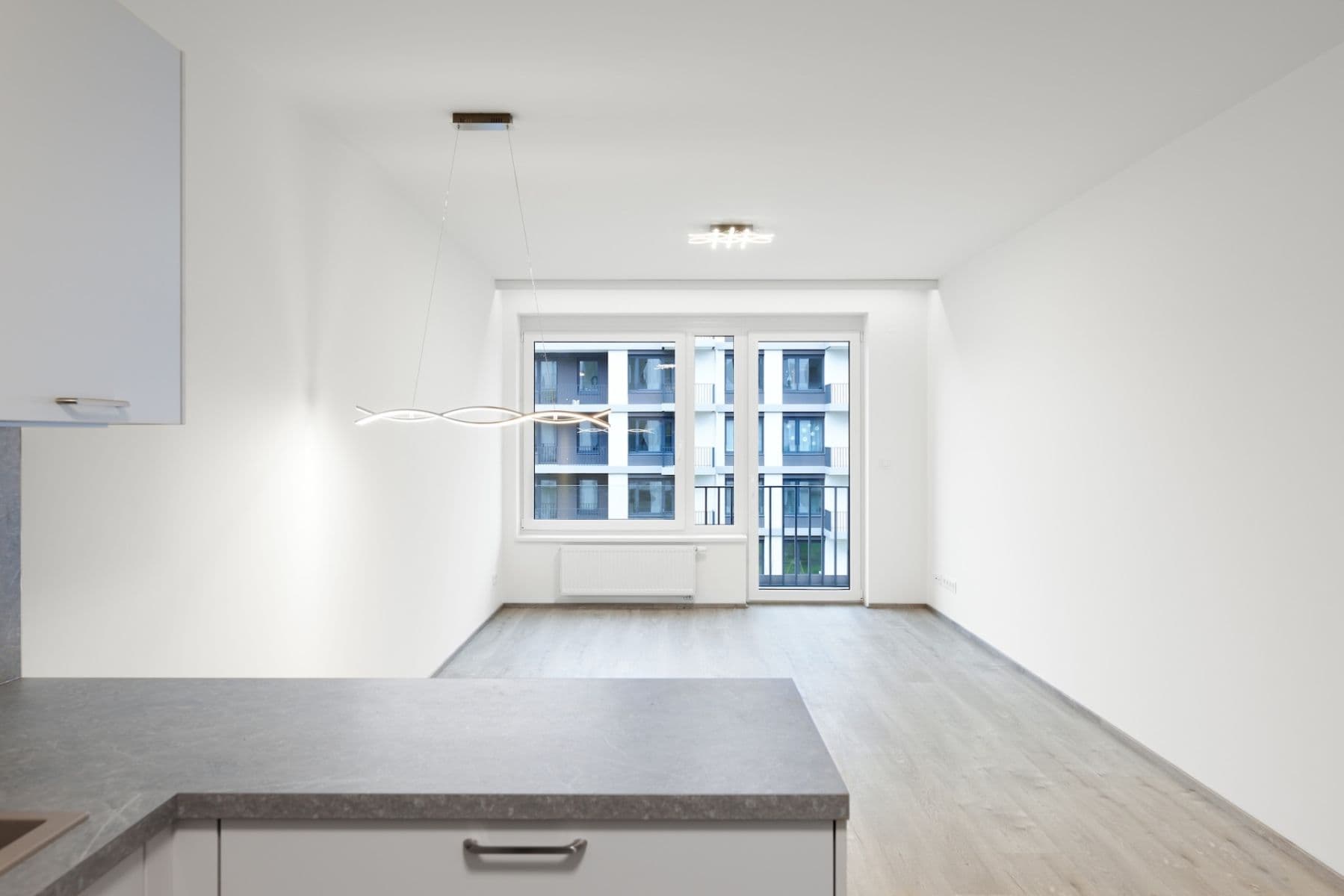 Prenájom bytu 3-izbový 86 m², Střídavá, Praha, Praha Prenájom bytu 3-izbový 86 m², Střídavá, Praha, Praha