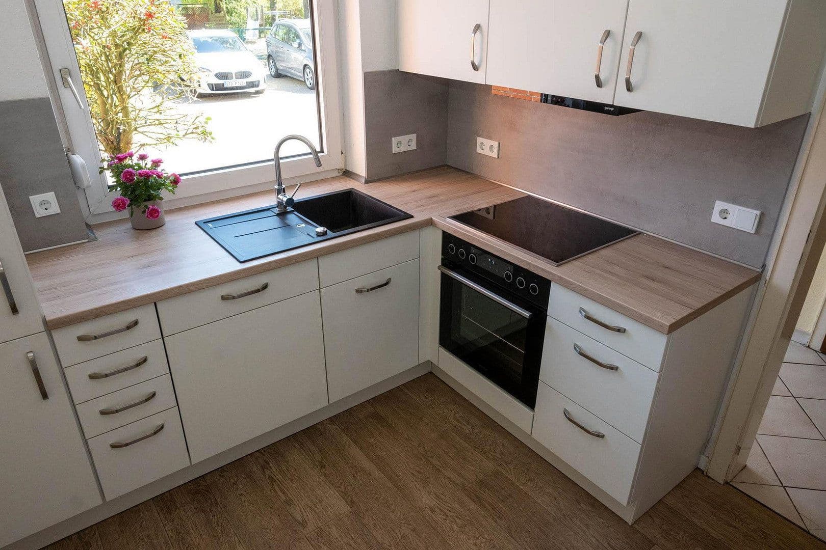 Predaj domu 98 m², pozemek 172 m², Schölischer Hochfeld 25, Stade, Dolné Sasko Predaj domu 98 m², pozemek 172 m², Schölischer Hochfeld 25, Stade, Dolné Sasko