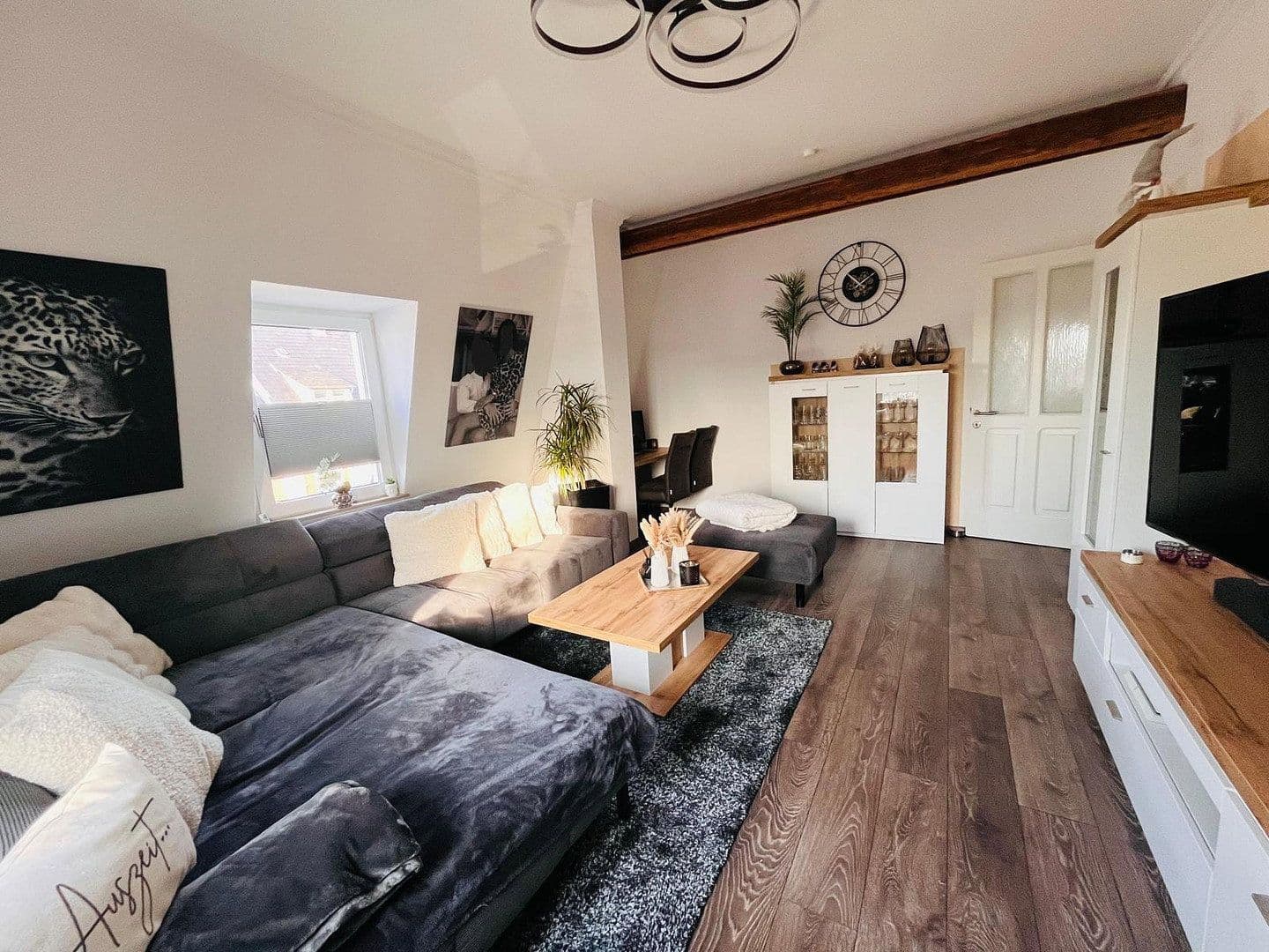 Predaj bytu 2-izbový 80 m², Bergisch Gladbach, Severné Porýnie - Westfálsko Predaj bytu 2-izbový 80 m², Bergisch Gladbach, Severné Porýnie - Westfálsko