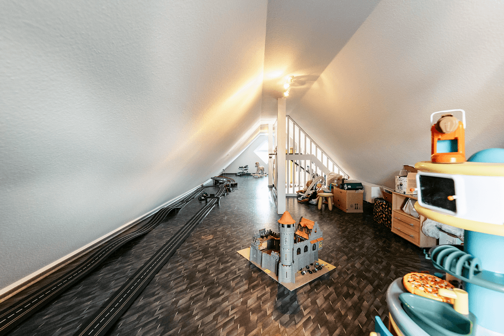 Predaj domu 264 m², pozemek 600 m², Mering, Bavorsko Predaj domu 264 m², pozemek 600 m², Mering, Bavorsko