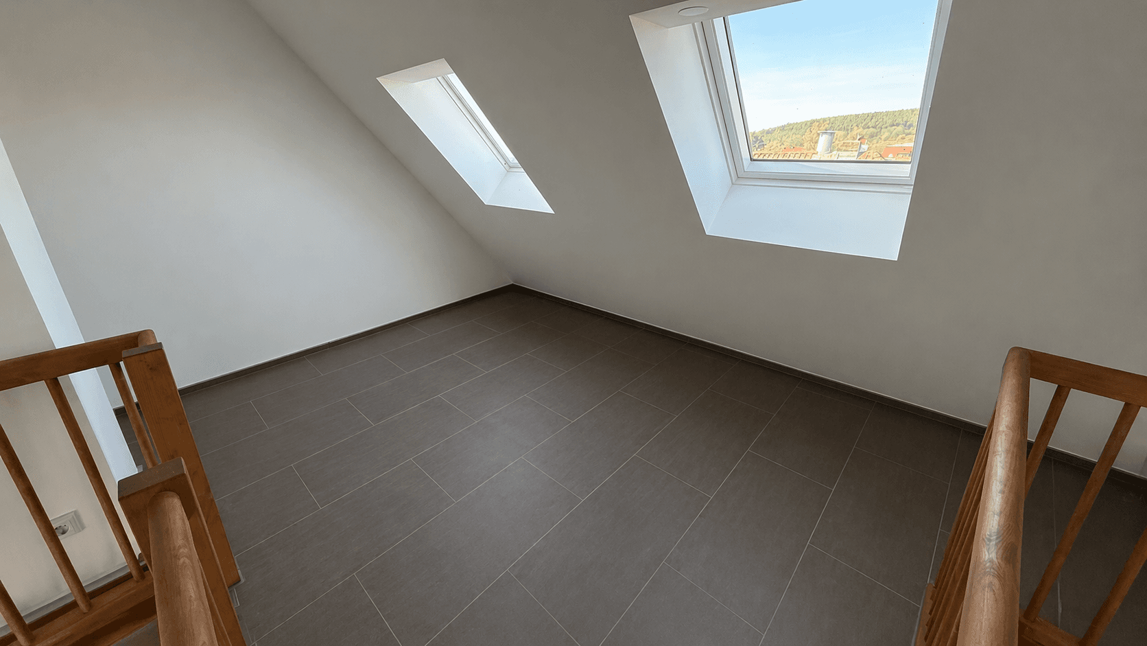 Prenájom bytu 2-izbový 80 m², Bruck i.d.OPf., Bavorsko Prenájom bytu 2-izbový 80 m², Bruck i.d.OPf., Bavorsko