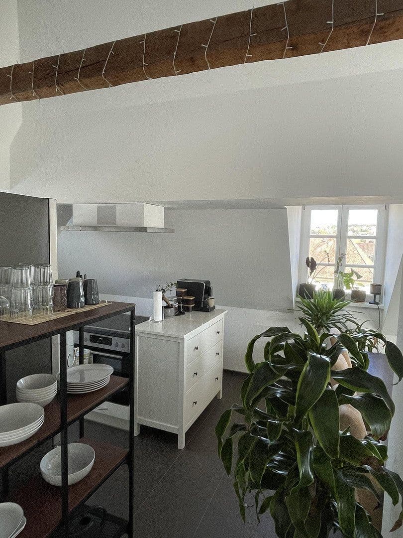 Prenájom bytu 2-izbový 80 m², Bruck i.d.OPf., Bavorsko Prenájom bytu 2-izbový 80 m², Bruck i.d.OPf., Bavorsko