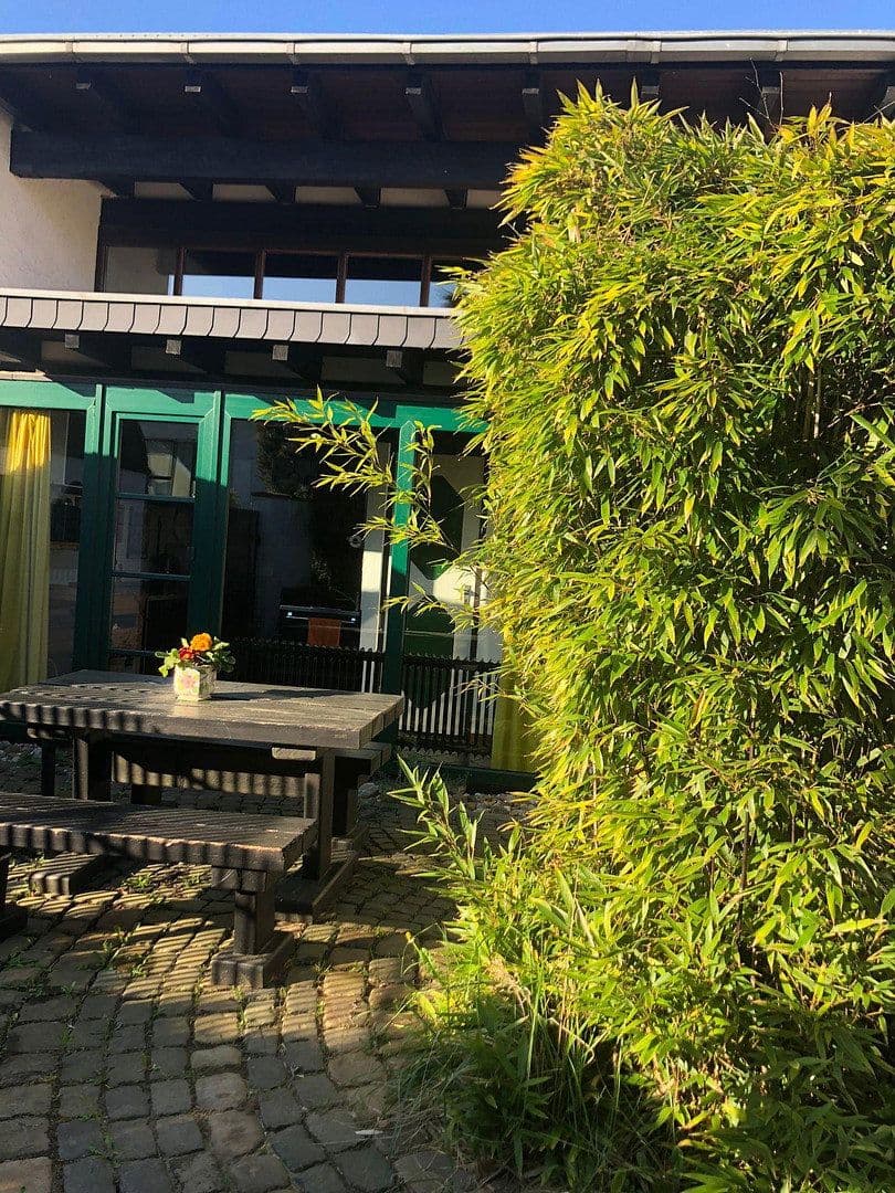 Predaj domu 160 m², pozemek 1.236 m², Aachen, Severné Porýnie - Westfálsko Predaj domu 160 m², pozemek 1.236 m², Aachen, Severné Porýnie - Westfálsko