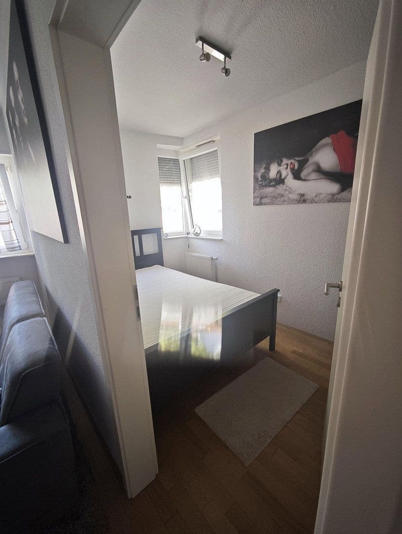Prenájom bytu 2-izbový 48 m², Mannheim, Bádensko-Wurttembersko Prenájom bytu 2-izbový 48 m², Mannheim, Bádensko-Wurttembersko