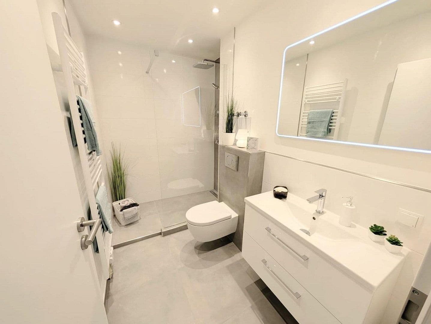 Predaj bytu 2-izbový 68 m², Neuhofen, Porýnie-Falcko Predaj bytu 2-izbový 68 m², Neuhofen, Porýnie-Falcko