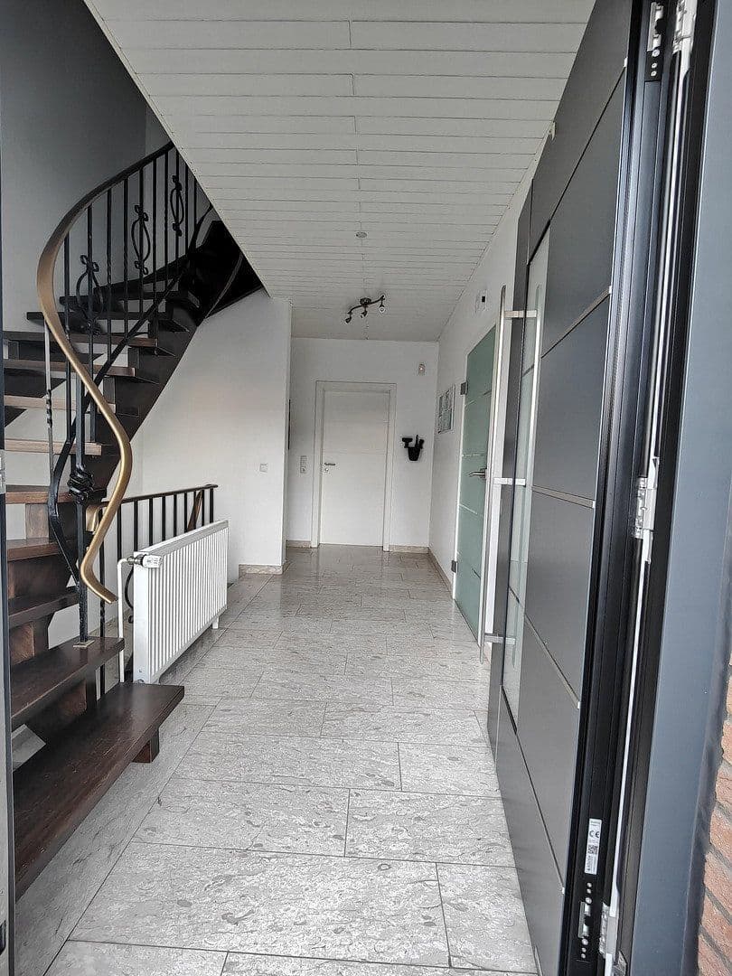 Predaj domu 150 m², pozemek 429 m², Bedburg, Severné Porýnie - Westfálsko Predaj domu 150 m², pozemek 429 m², Bedburg, Severné Porýnie - Westfálsko