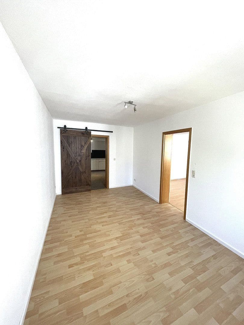 Prenájom bytu 4-izbový 90 m², Kirchstraße 3, Schwelm, Severné Porýnie - Westfálsko Prenájom bytu 4-izbový 90 m², Kirchstraße 3, Schwelm, Severné Porýnie - Westfálsko