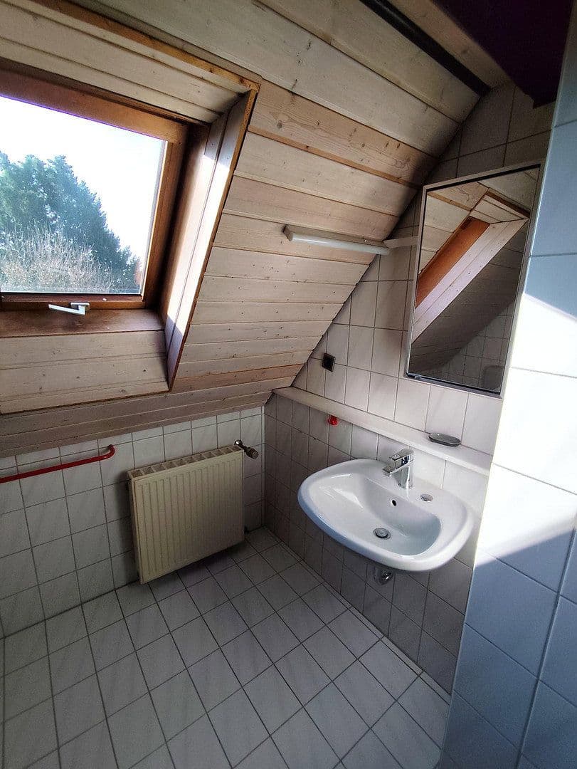 Predaj domu 192 m², pozemek 145 m², Am Leurenberg 18, Nürtingen, Bádensko-Wurttembersko Predaj domu 192 m², pozemek 145 m², Am Leurenberg 18, Nürtingen, Bádensko-Wurttembersko