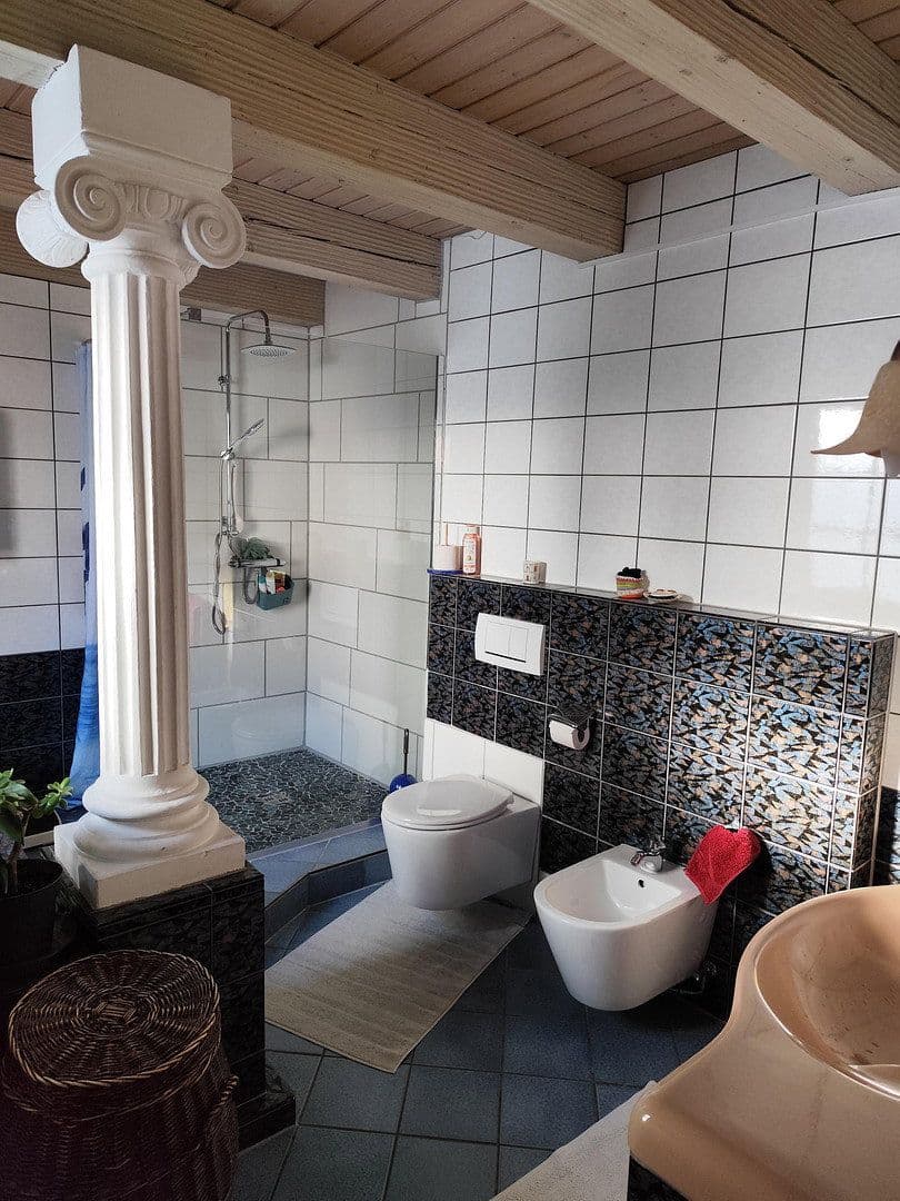Predaj domu 192 m², pozemek 145 m², Am Leurenberg 18, Nürtingen, Bádensko-Wurttembersko Predaj domu 192 m², pozemek 145 m², Am Leurenberg 18, Nürtingen, Bádensko-Wurttembersko