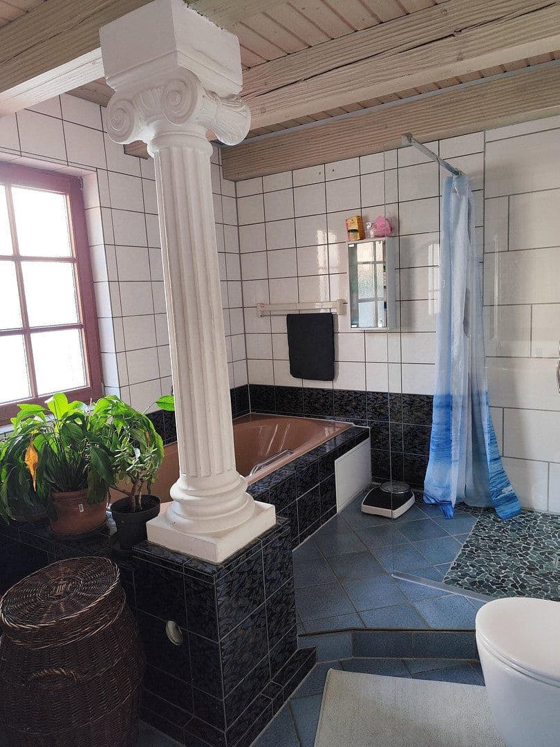 Predaj domu 192 m², pozemek 145 m², Am Leurenberg 18, Nürtingen, Bádensko-Wurttembersko Predaj domu 192 m², pozemek 145 m², Am Leurenberg 18, Nürtingen, Bádensko-Wurttembersko