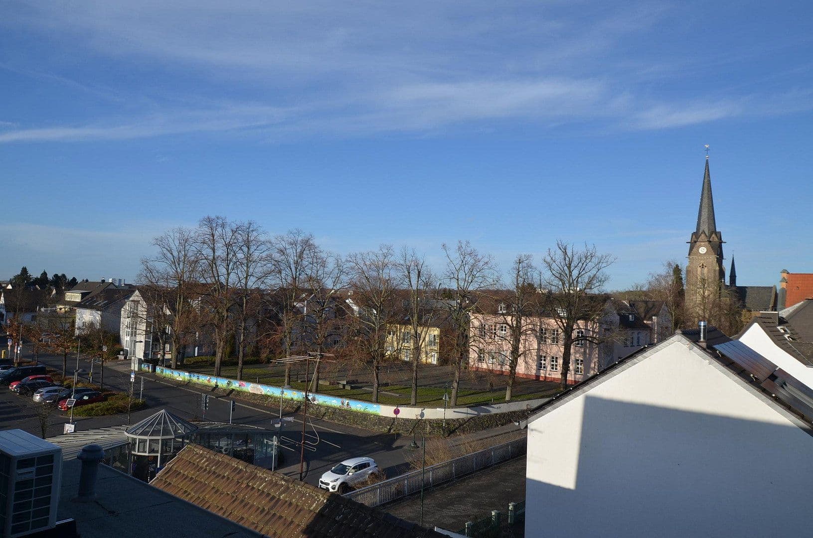 Prenájom bytu 4-izbový 120 m², Pfarrer-Werr-Straße, 40, Troisdorf, Severné Porýnie - Westfálsko Prenájom bytu 4-izbový 120 m², Pfarrer-Werr-Straße, 40, Troisdorf, Severné Porýnie - Westfálsko