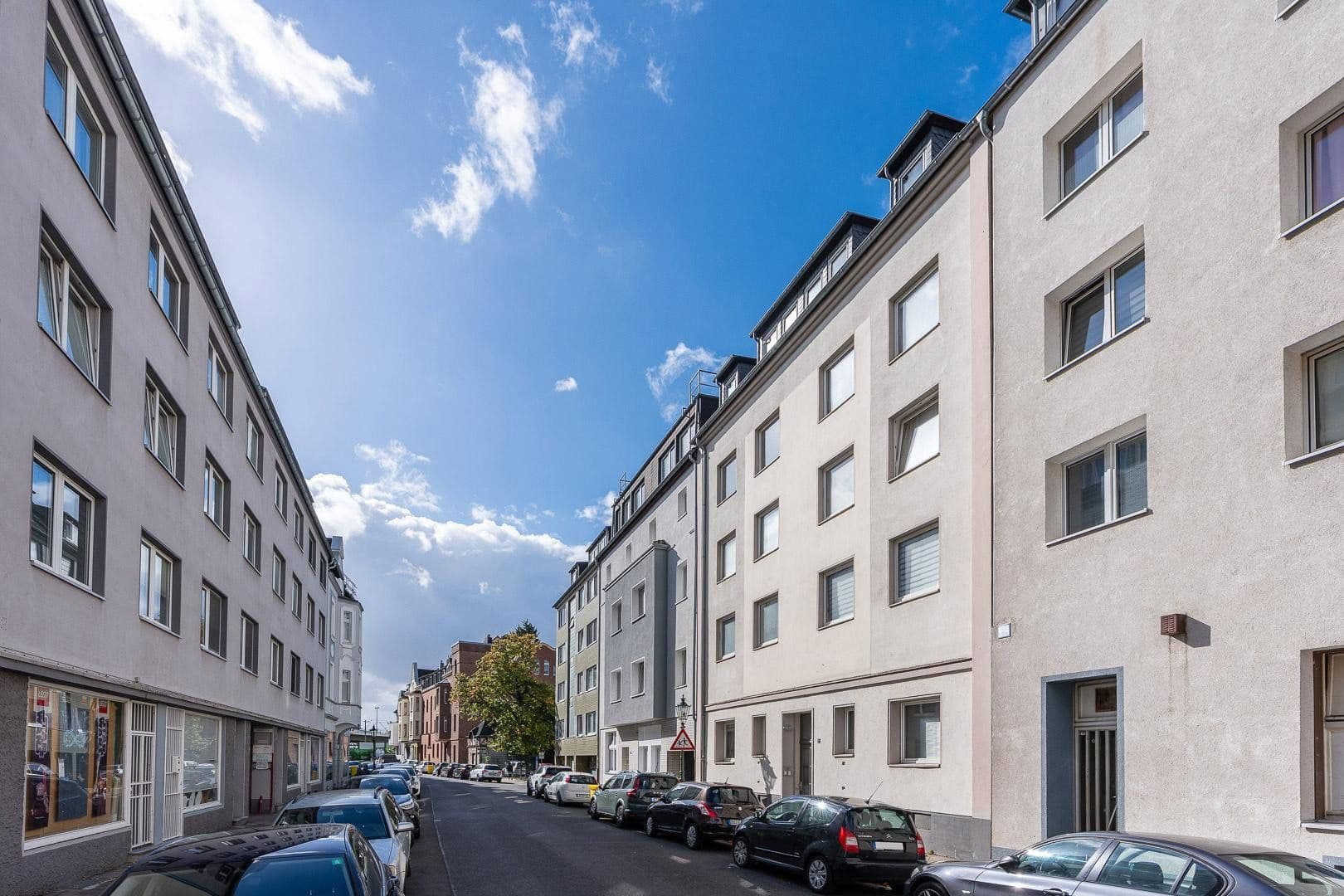 Prenájom bytu 2-izbový 54 m², Helmutstraße 2, Düsseldorf, Severné Porýnie - Westfálsko Prenájom bytu 2-izbový 54 m², Helmutstraße 2, Düsseldorf, Severné Porýnie - Westfálsko