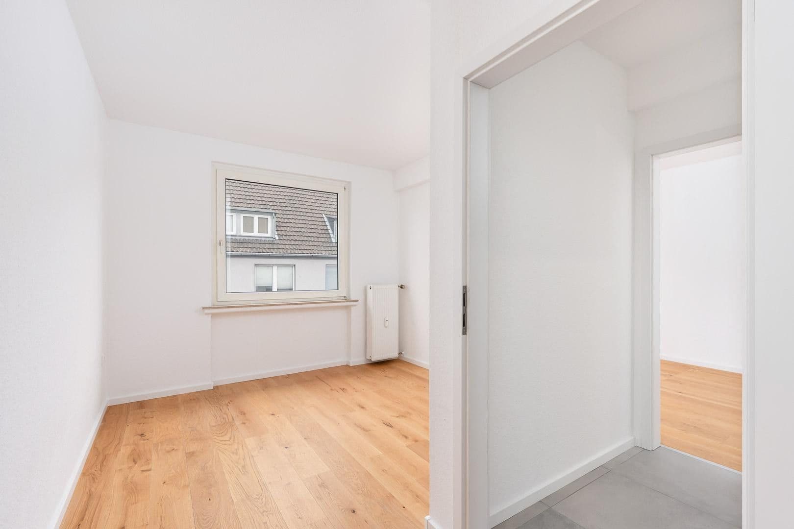 Prenájom bytu 2-izbový 54 m², Helmutstraße 2, Düsseldorf, Severné Porýnie - Westfálsko Prenájom bytu 2-izbový 54 m², Helmutstraße 2, Düsseldorf, Severné Porýnie - Westfálsko